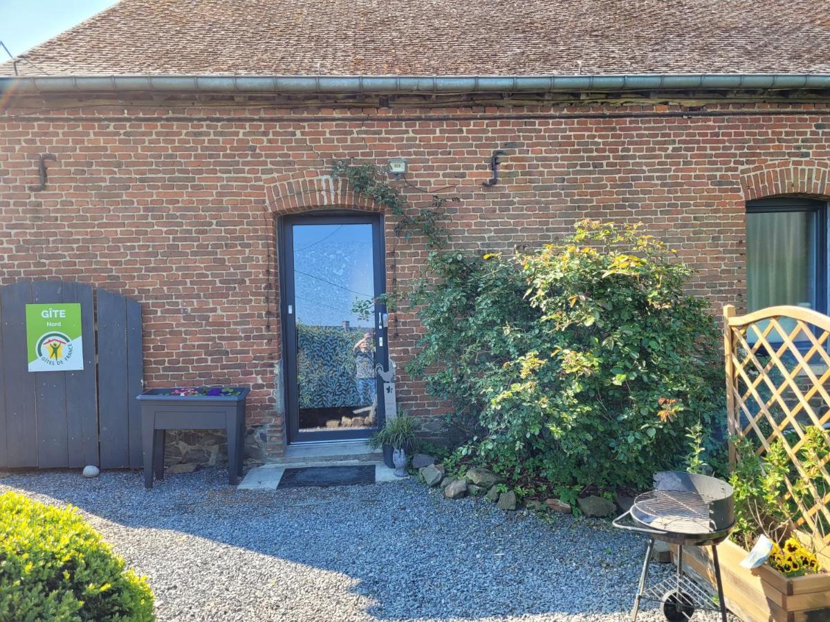 Studio Bienvenue Du Cote De Chez Nous Avec Jardin Privatif Wignehies Exterior photo