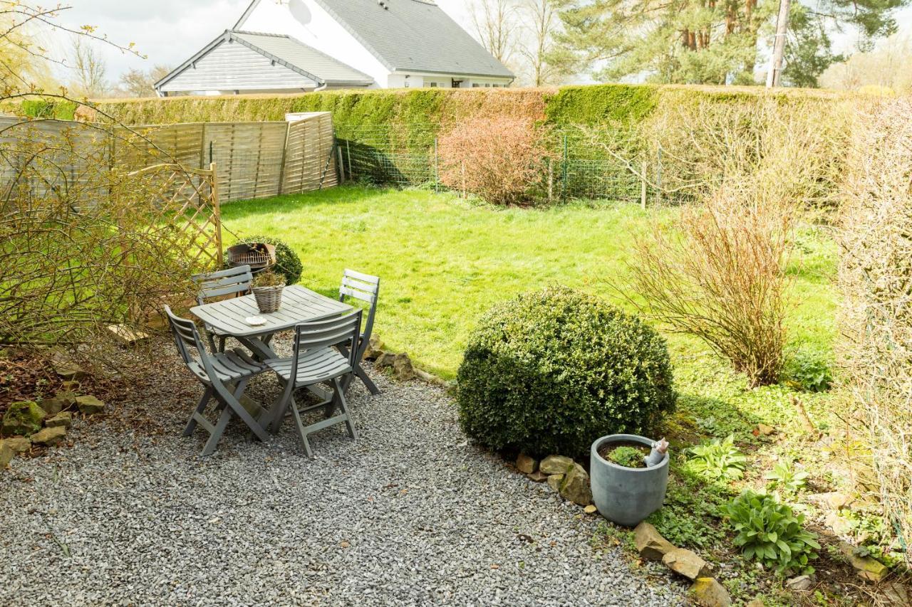 Studio Bienvenue Du Cote De Chez Nous Avec Jardin Privatif Wignehies Exterior photo