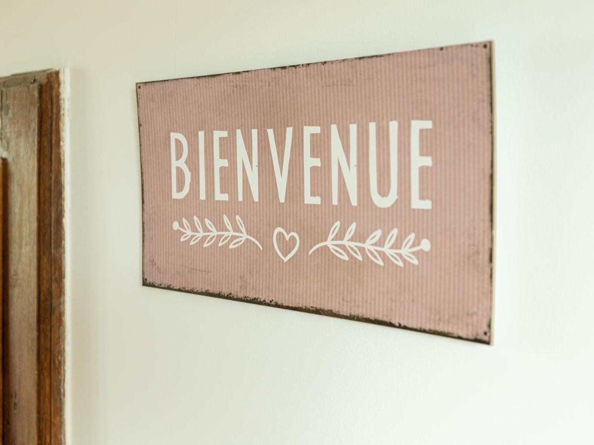 Studio Bienvenue Du Cote De Chez Nous Avec Jardin Privatif Wignehies Exterior photo