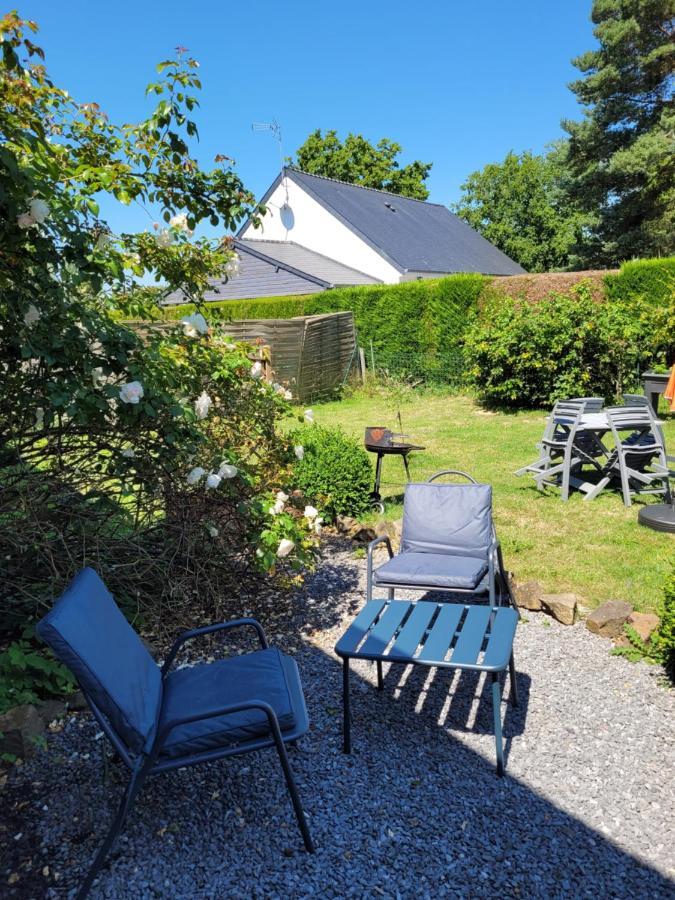 Studio Bienvenue Du Cote De Chez Nous Avec Jardin Privatif Wignehies Exterior photo